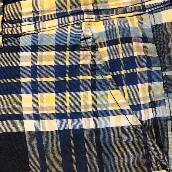 Abercrombie & Fitch Stretch Plaid Walking Shorts - Picture 4 of 4
